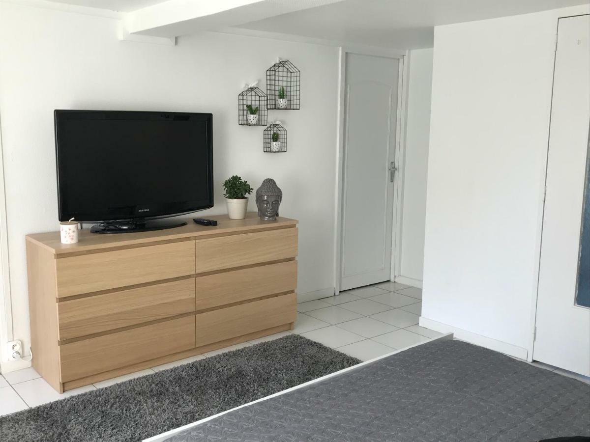Apartment 36 M² Breteniere Eksteriør billede